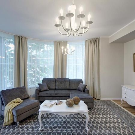 Alve Apart Hotel Юрмала Екстер'єр фото