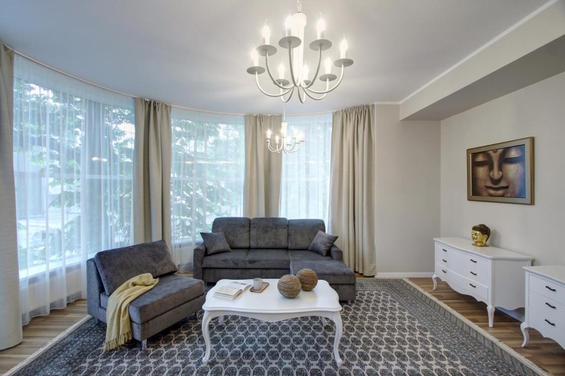 Alve Apart Hotel Юрмала Екстер'єр фото